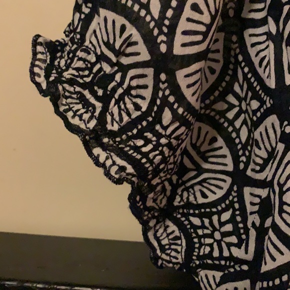 St Johns Bay PXL Cotton batik short sleeve top NWT - Picture 5 of 8